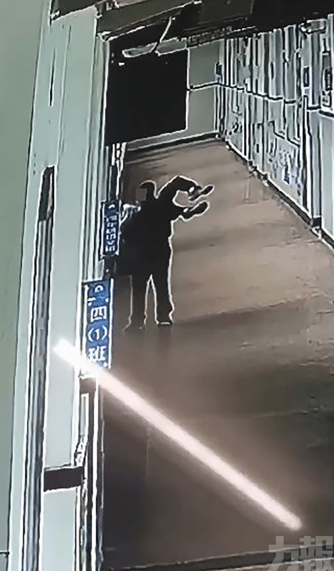 教師不當管教被行拘