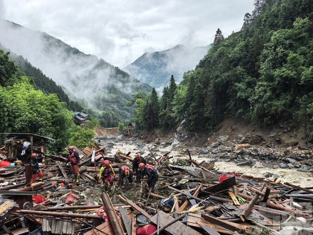 廣西山洪致五死三失蹤