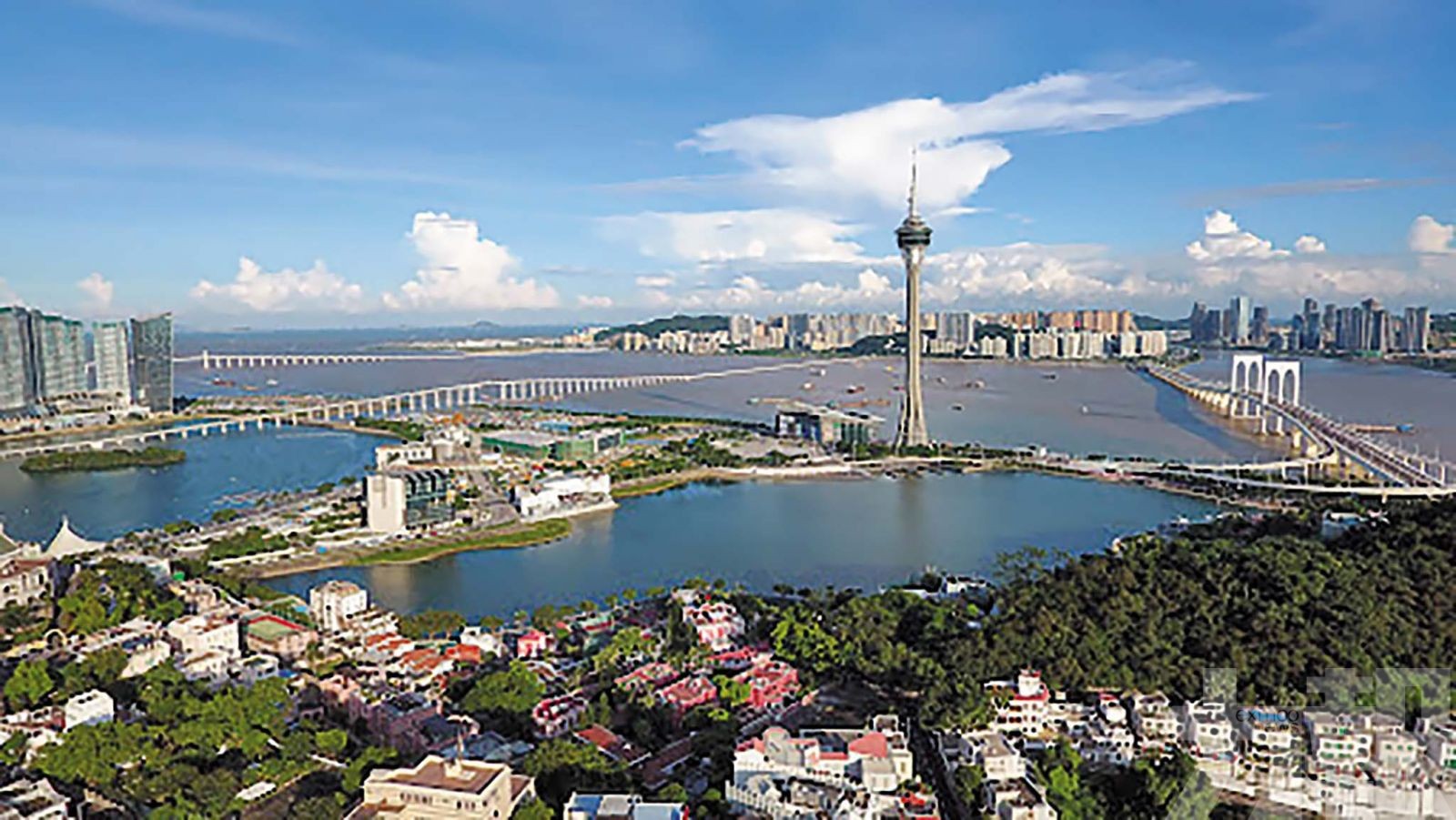 憂博彩收入依賴及內地經濟放緩