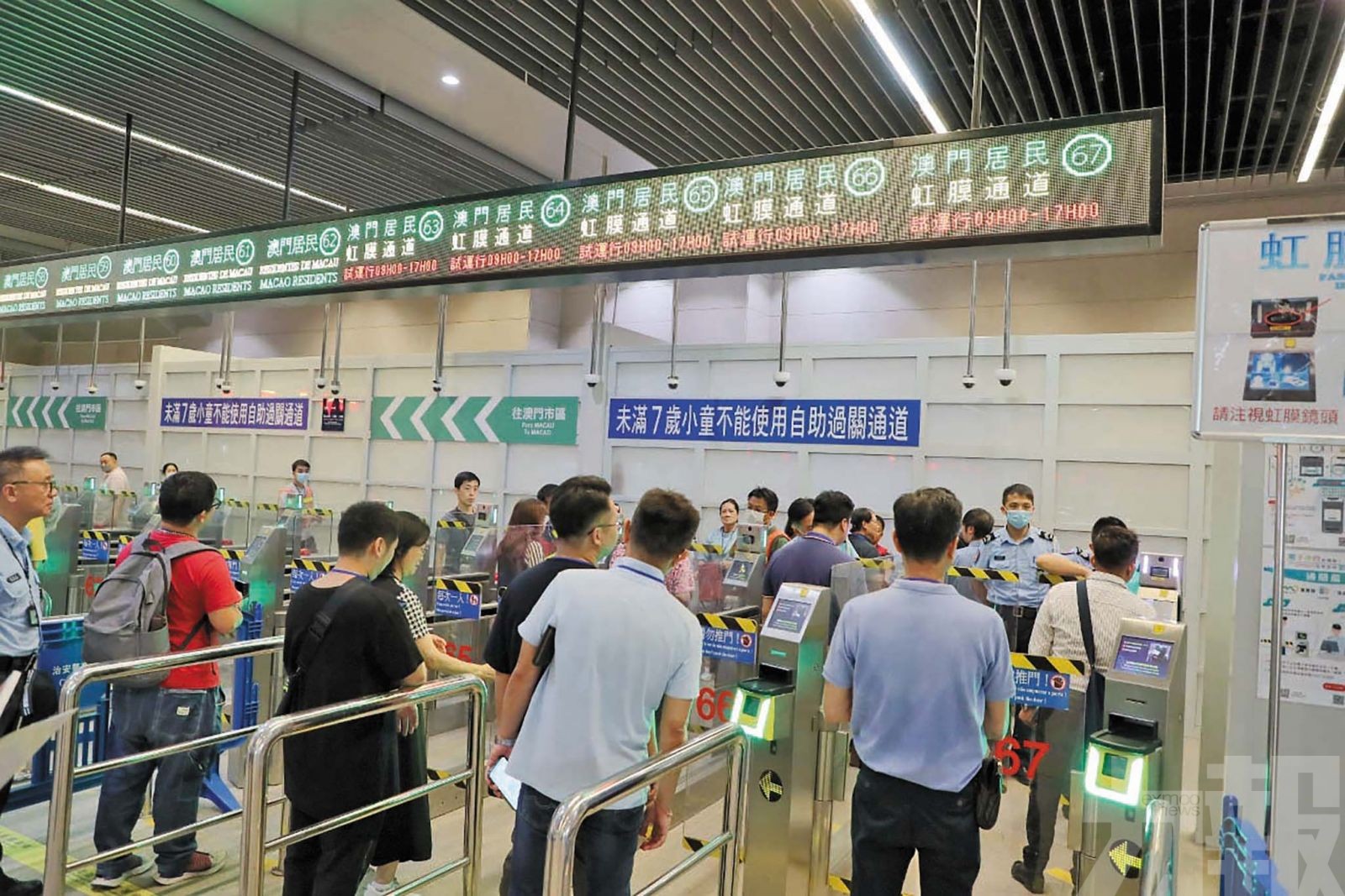 治安警：研適用人群擴至外僱等