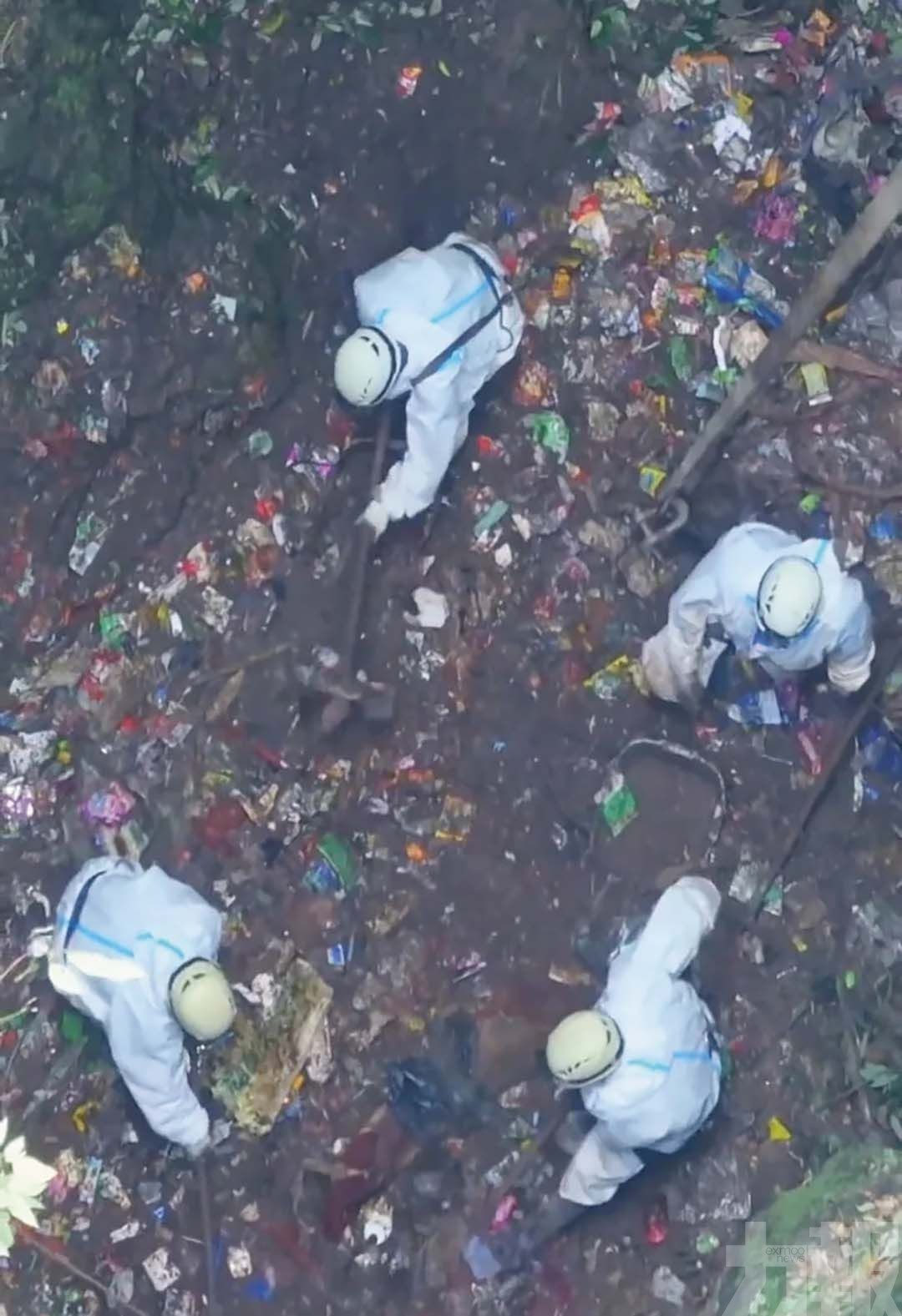 張家界溶洞慘淪垃圾山