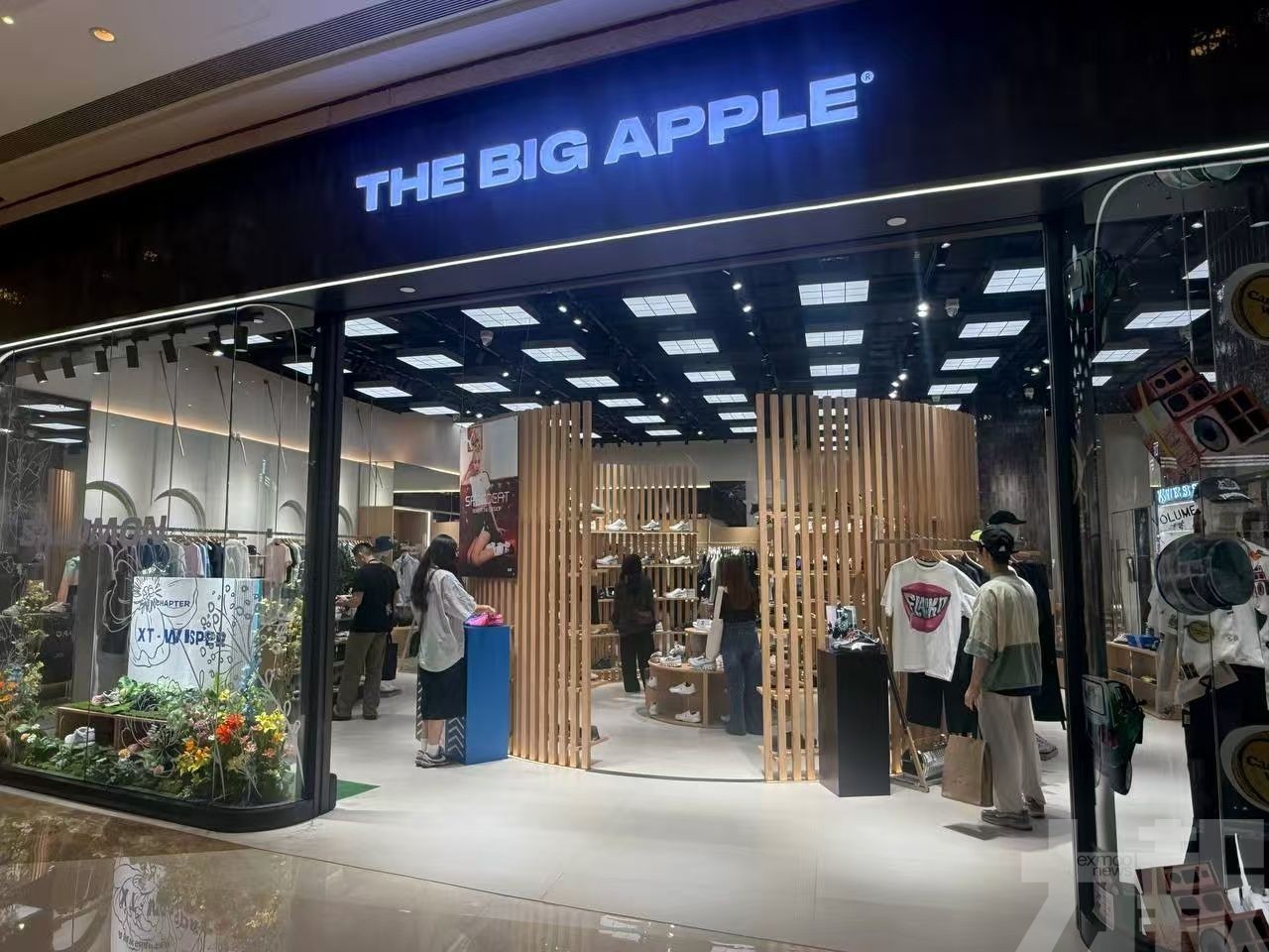 周邊店業績飆升55%