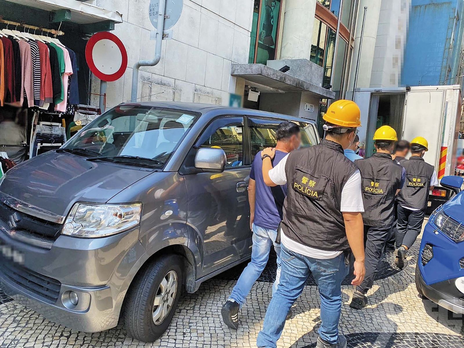 倡戴證識別證件堵過職漏洞