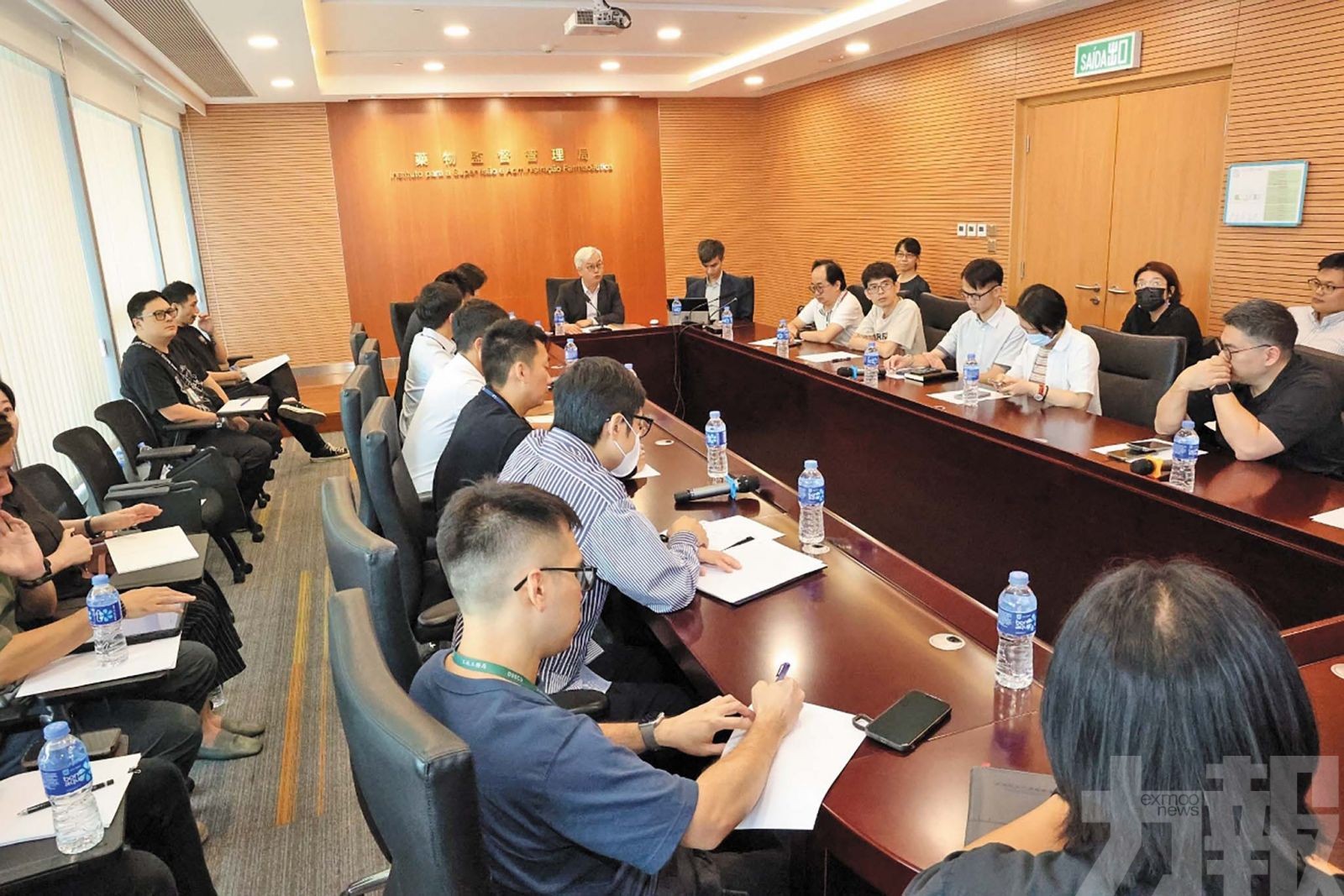 今起可於「商社通」辦理