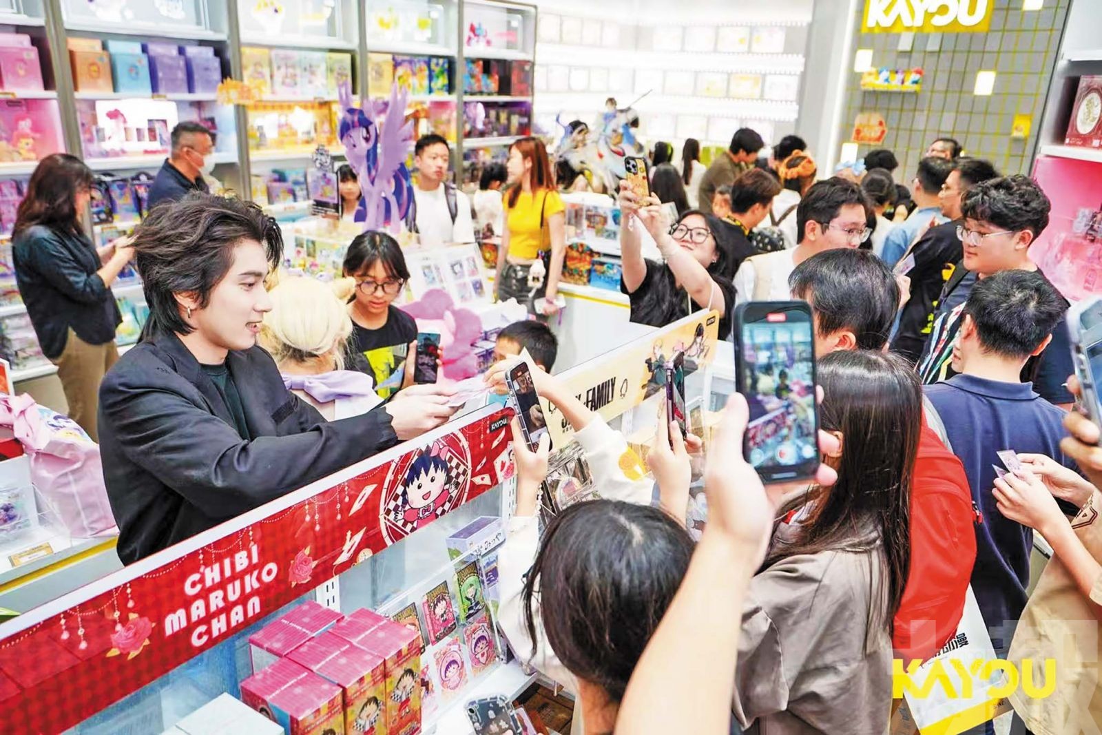 卡游澳門首店盛大開業