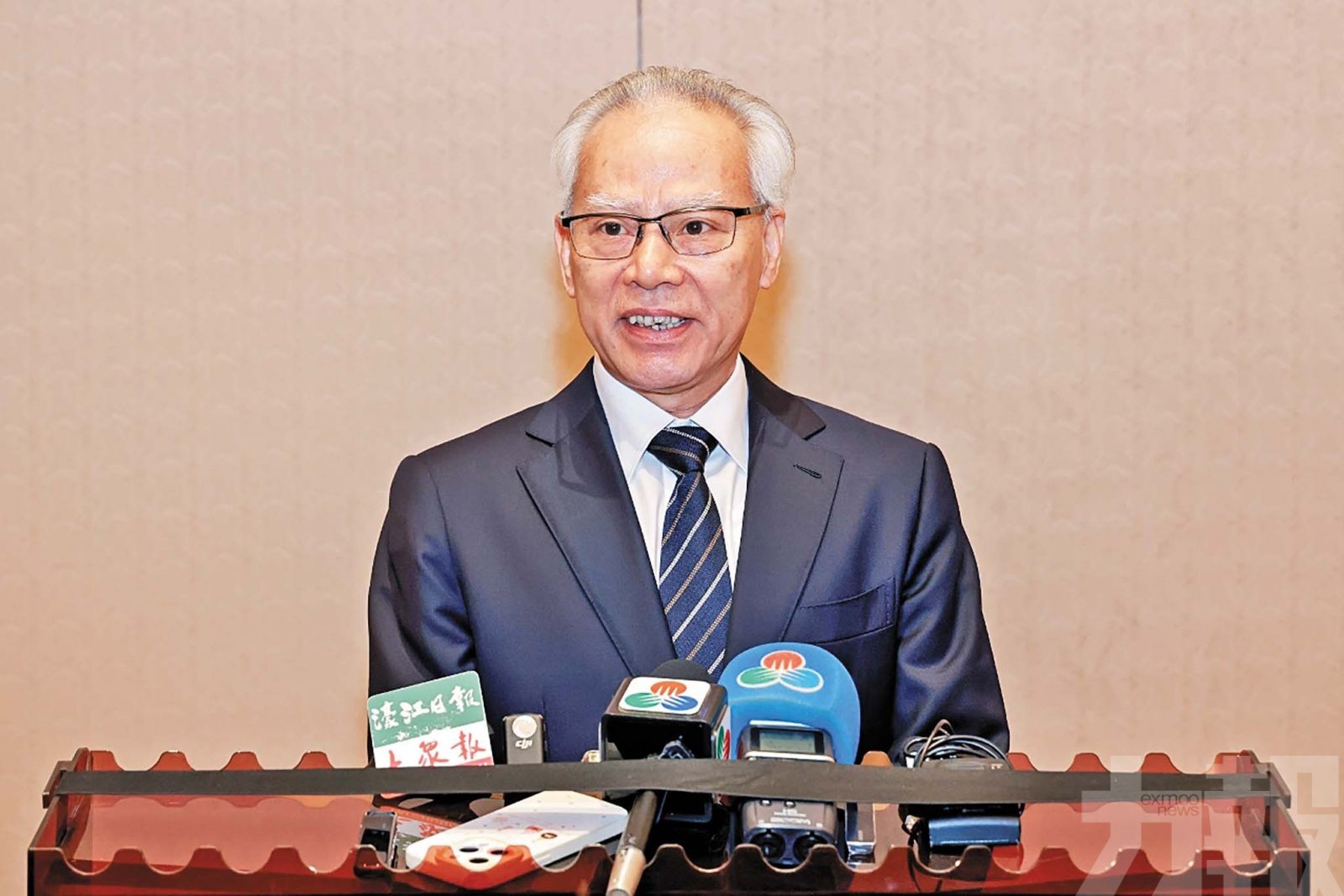 推進落實「穩就業」政策