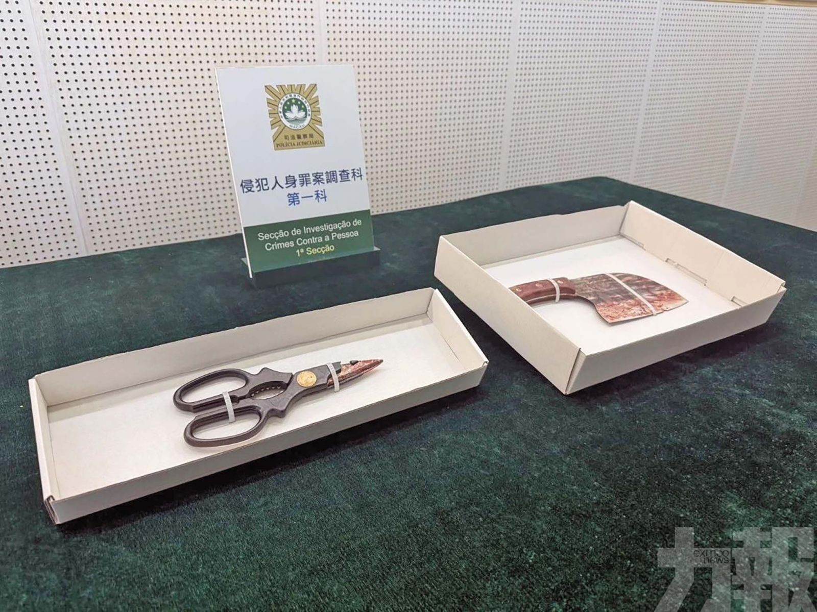 七旬躁漢狂砍老妻16刀致死