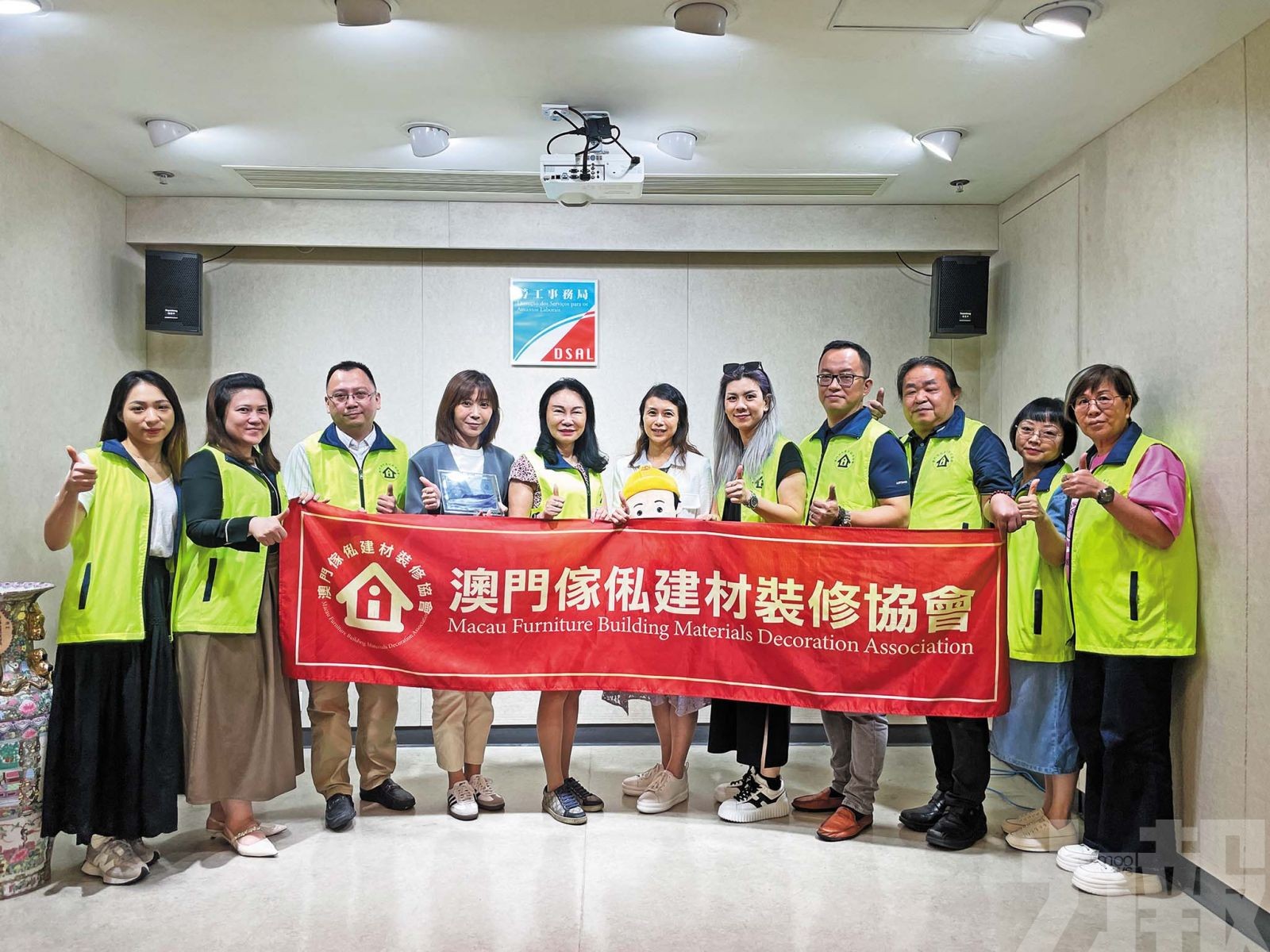 交流職培及中小企招聘等議題