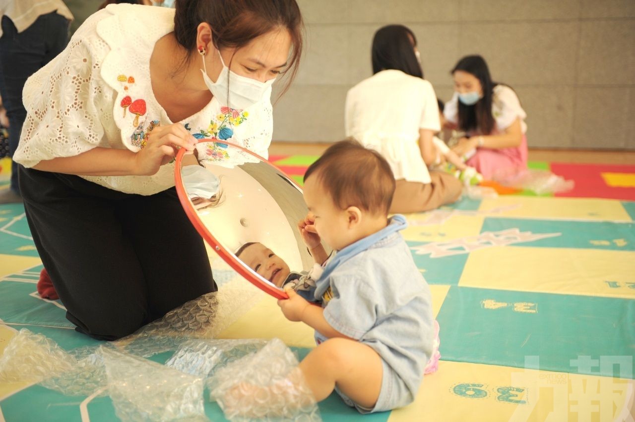 公務員子女出生津貼與社保津貼不得兼收