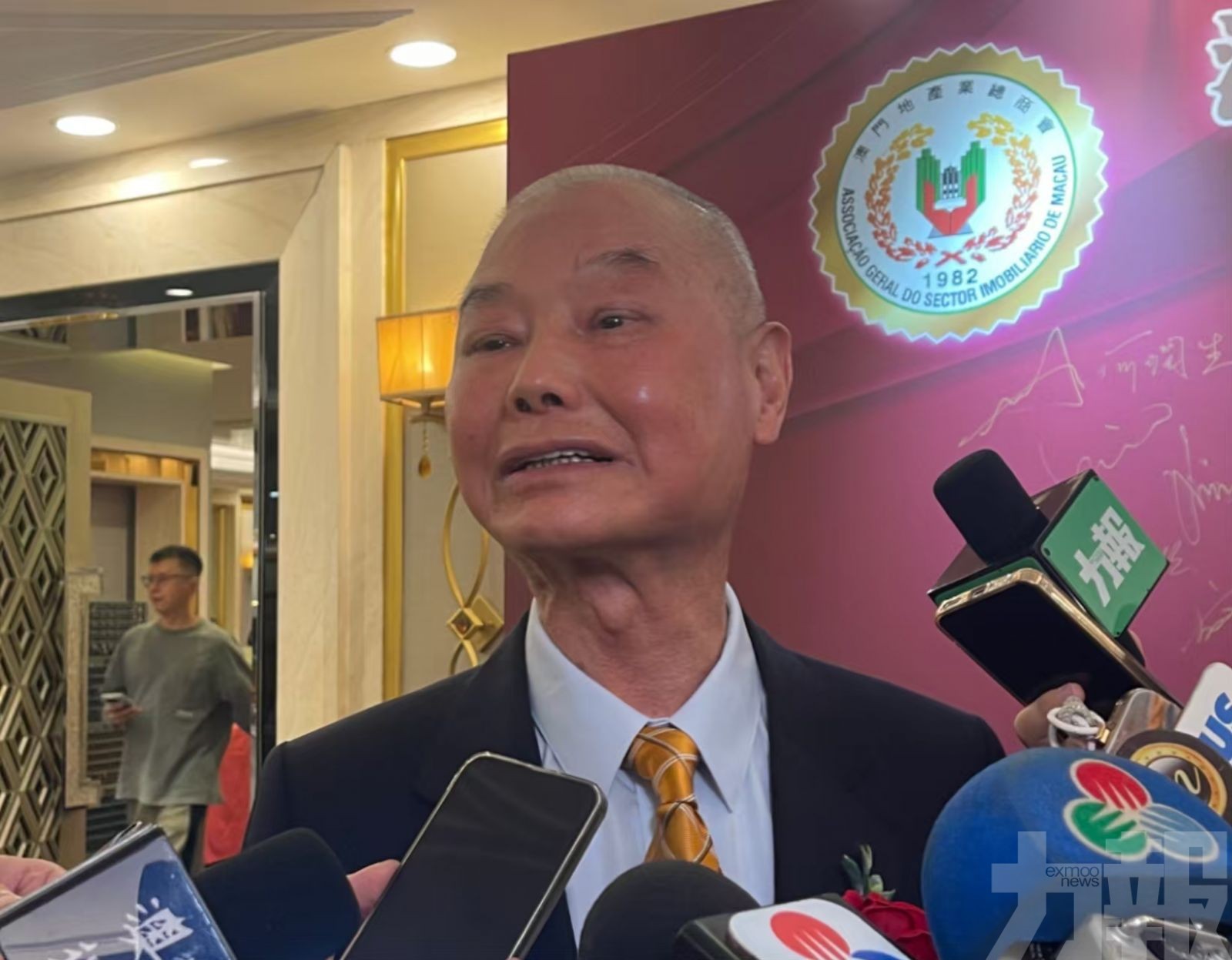 鍾小健冀當局出台提振樓市政策