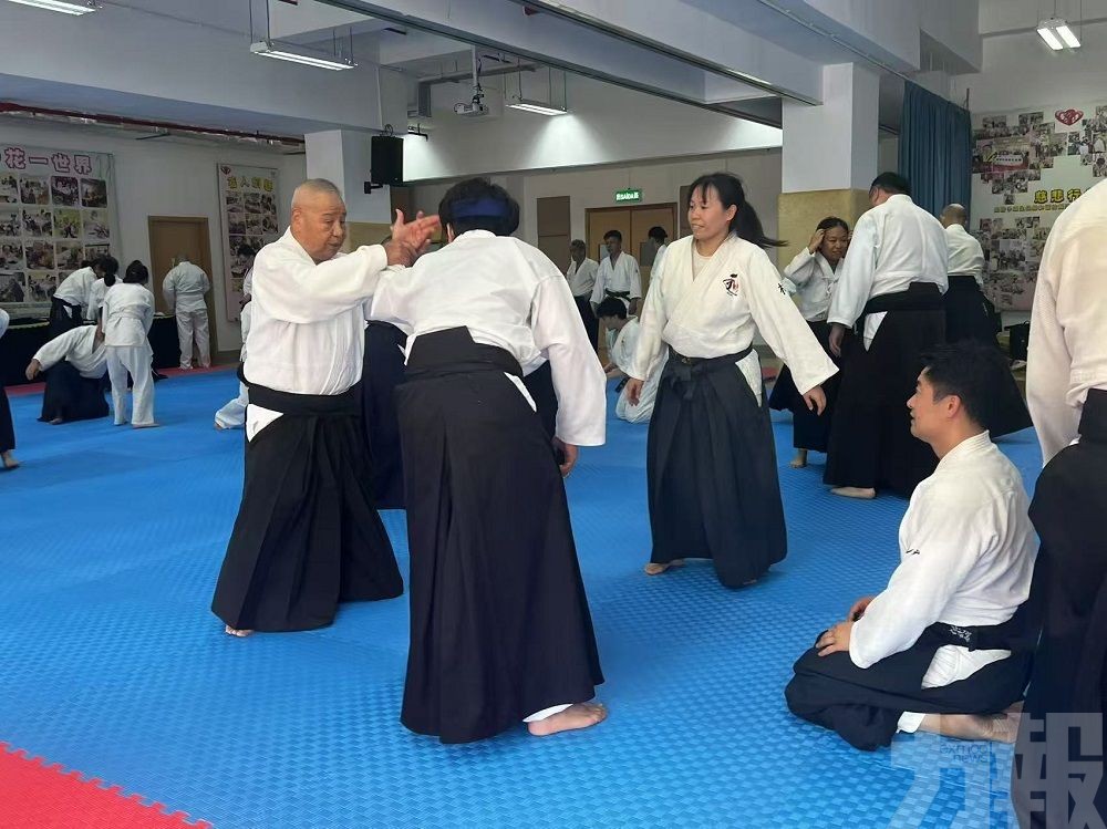 ​國際合氣道大師小林保雄蒞澳開講