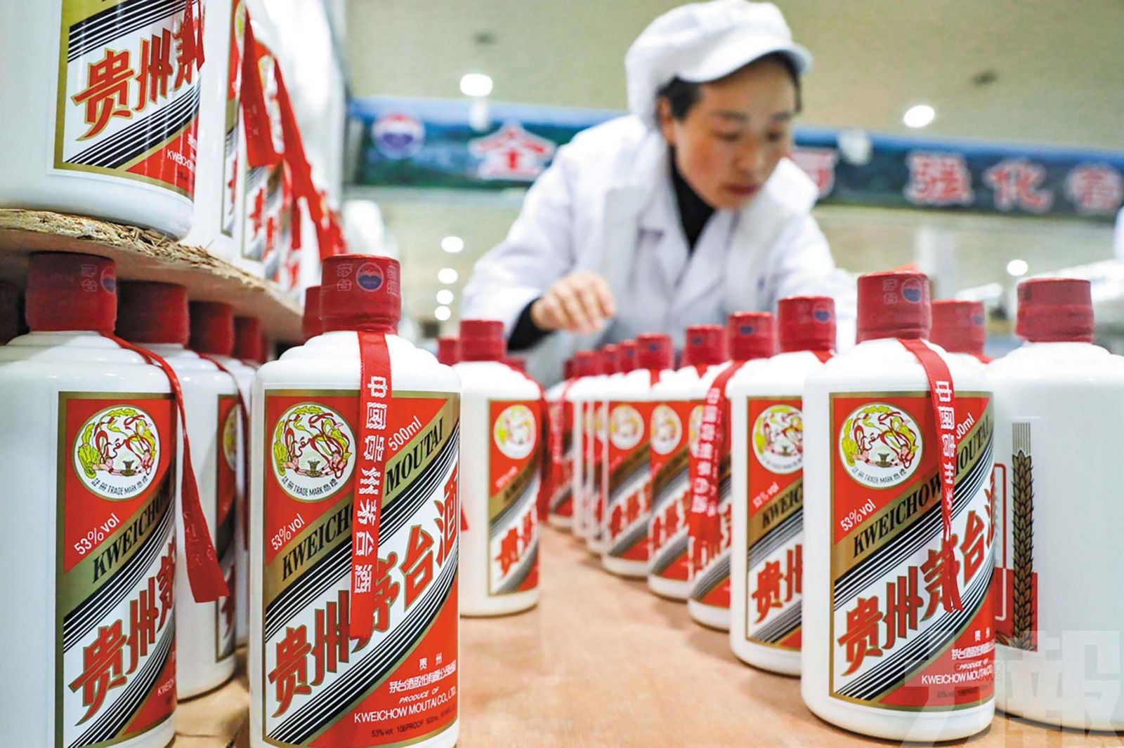 飛天茅台跌破1,800元