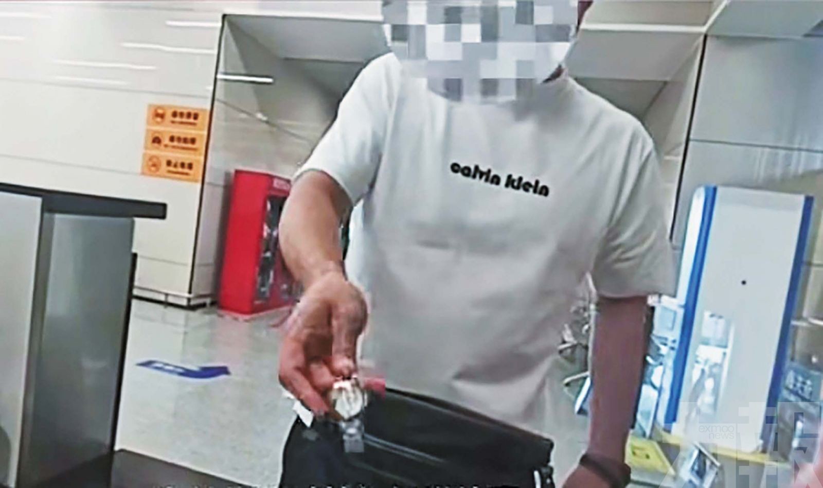 旅客經深合區二線通關被徵稅