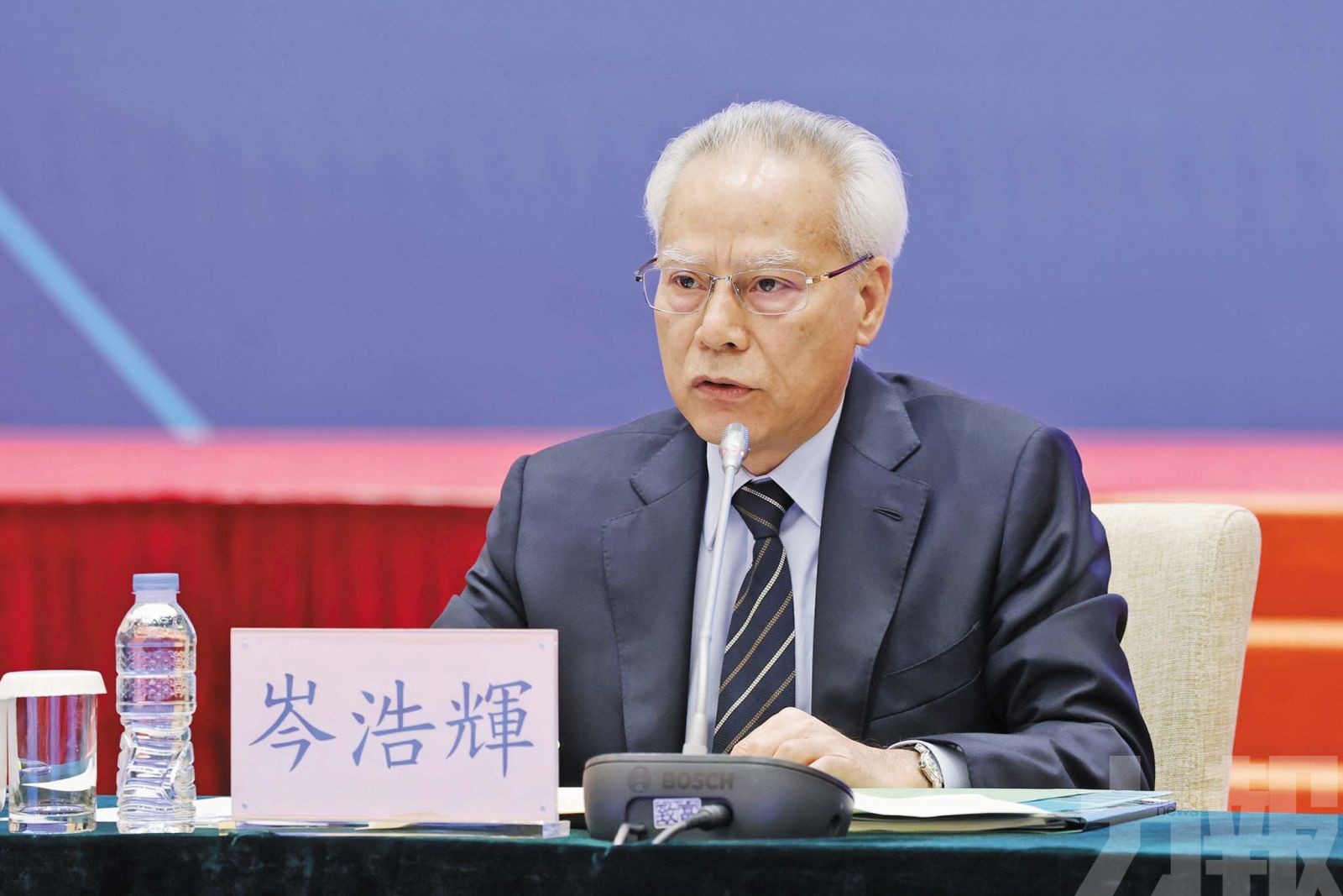 凝聚社會共識促經濟轉型升級