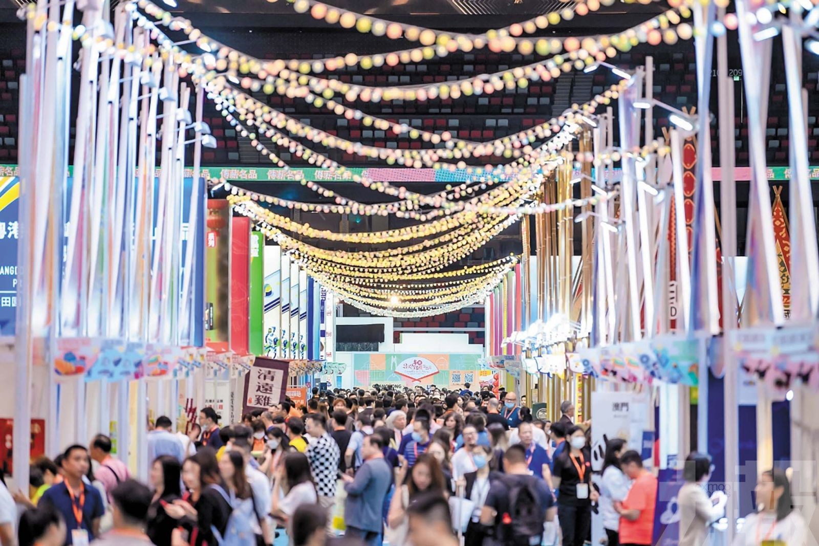 逾四百家企業展五千多款產品
