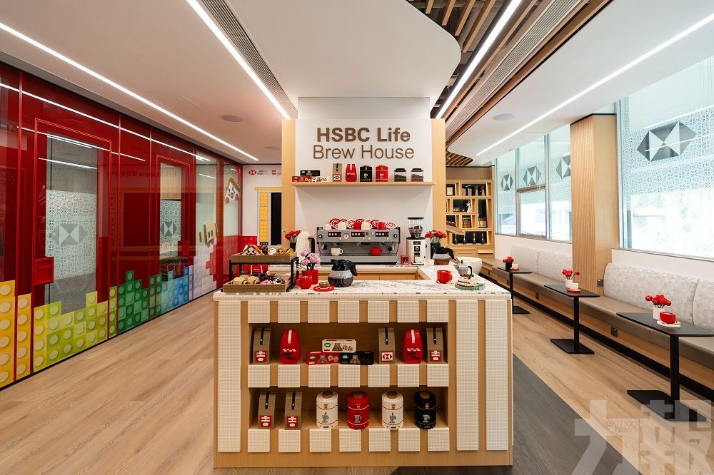 滙豐保險攜手樂高®認證大師洪子健打造「Bricktopia 樂玩奇想世界」