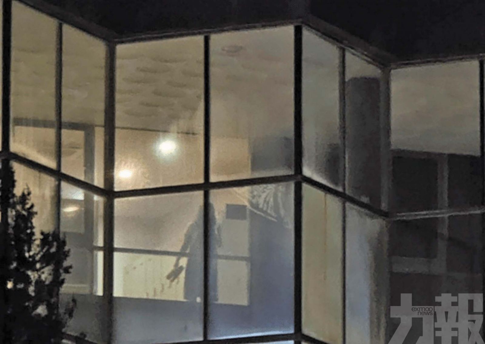顧客裸身疑遭途人看光