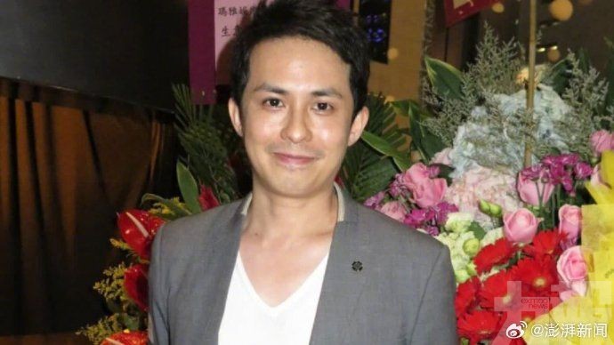 妻蔡一鳳：唇角含笑離世