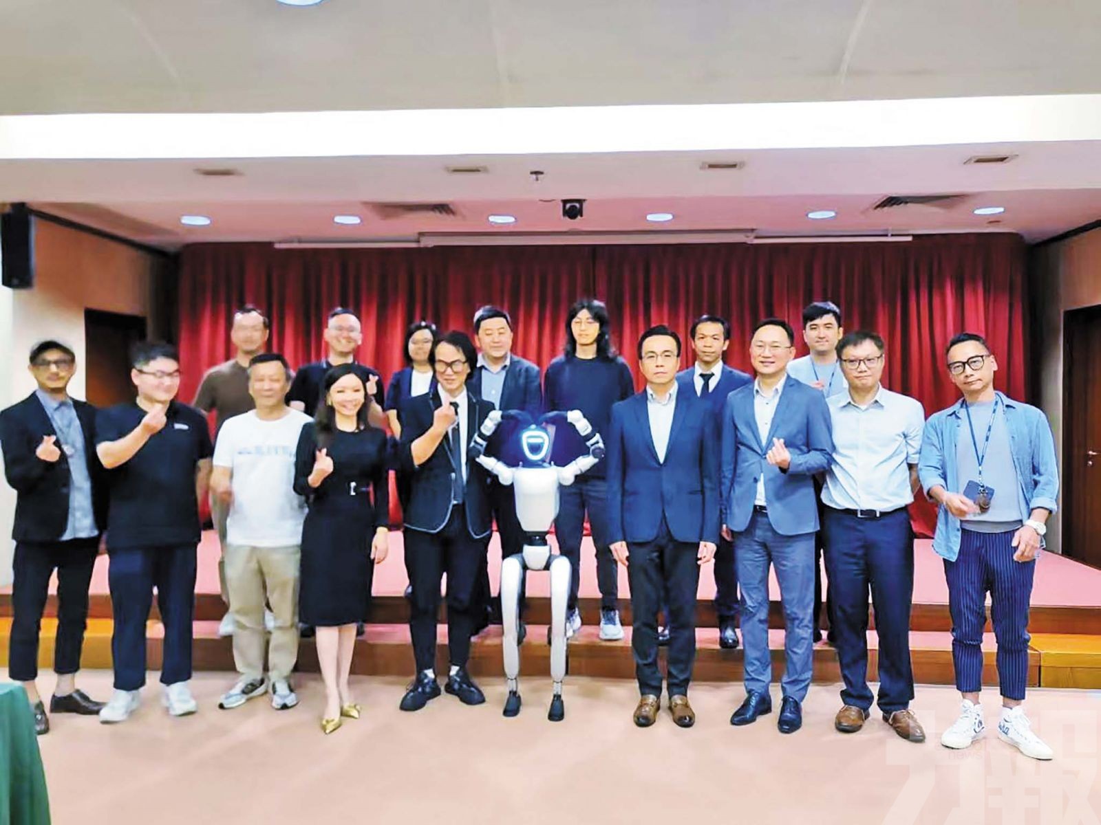 共商推動澳門AI機器人教育培訓