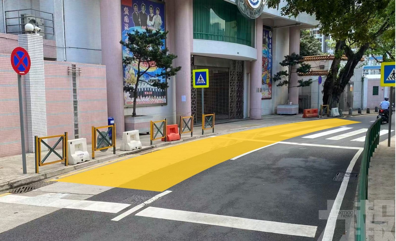 亞馬喇馬路近濠江中學一段9月1日起試行雙線行車