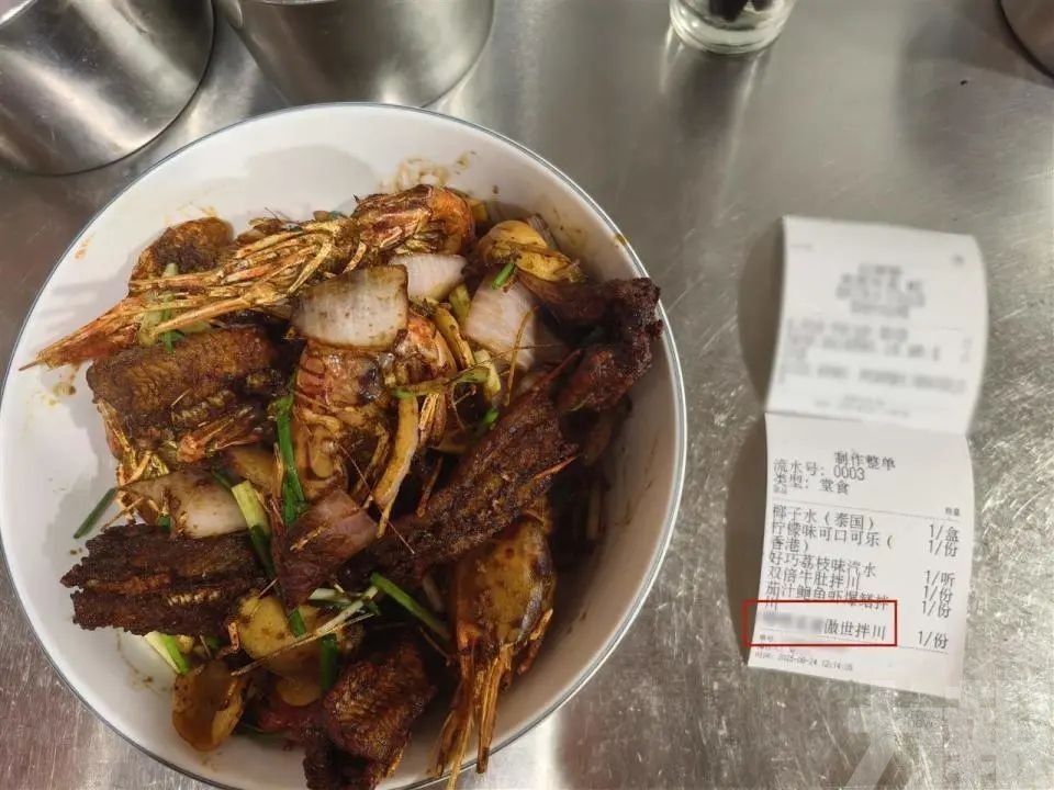 杭州麵館：不愁沒人點