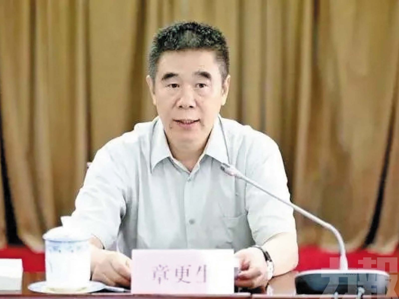 涉受賄及違法放貸