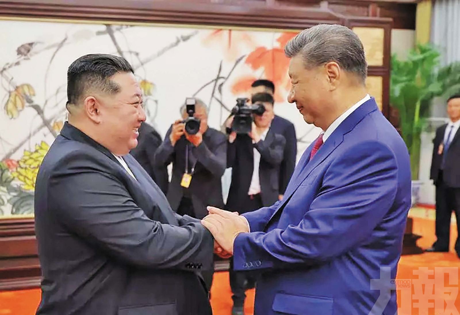習近平向金正恩致賀電