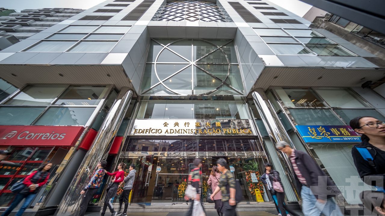 各公共部門八號風球下將暫停開放