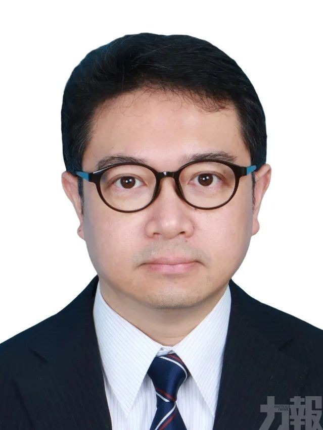 ​國務院任免特區政府主要官員及檢察長