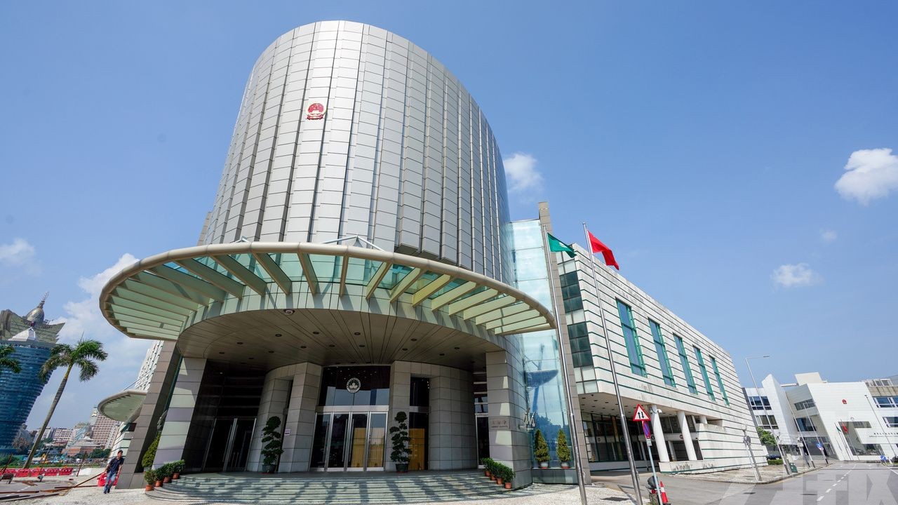 ​行政長官委任第八屆立法會七名議員
