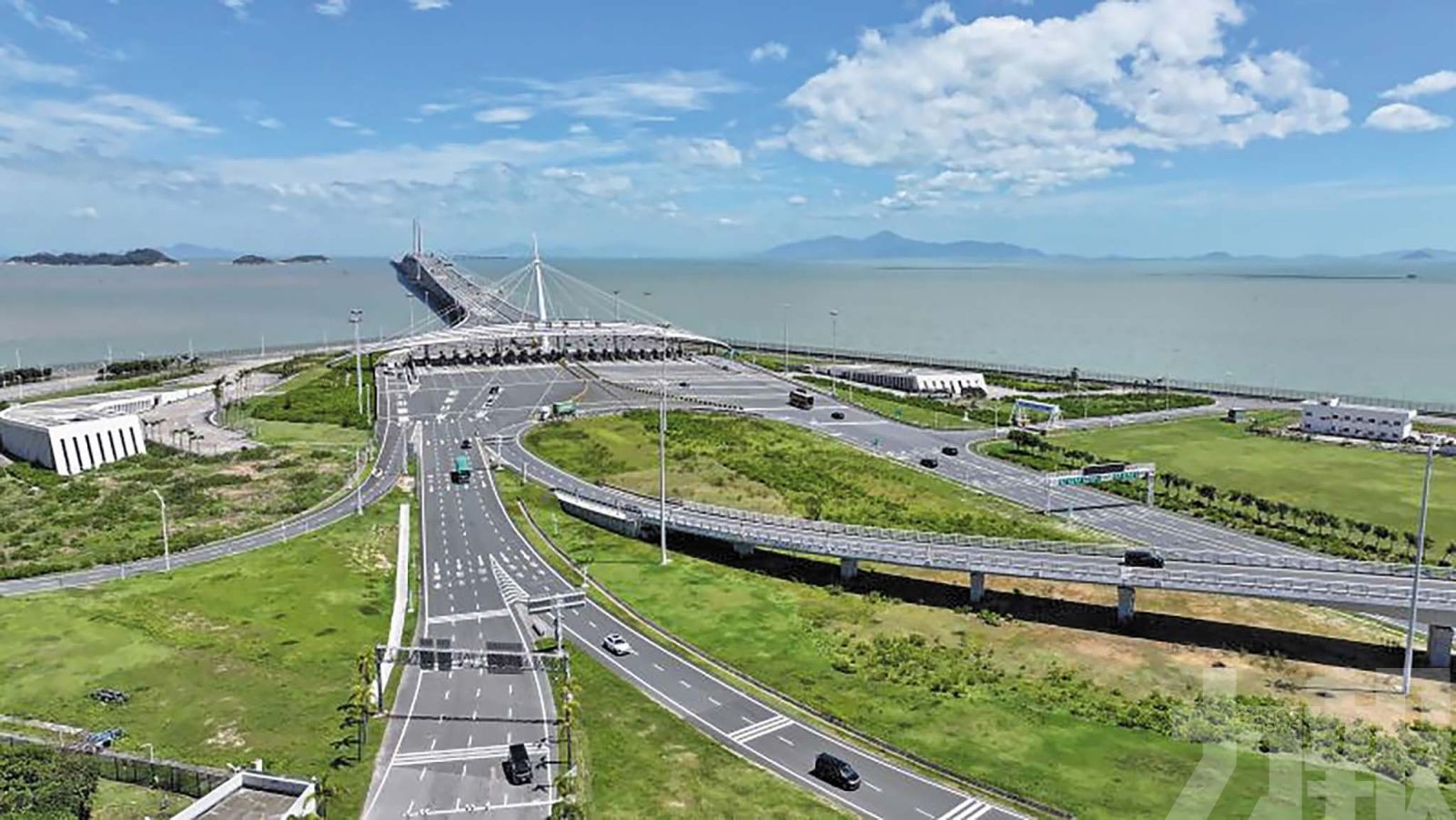 大橋口岸年內車流突破500萬輛次