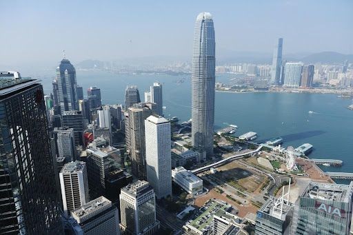 實際作為支持企業「走出去」