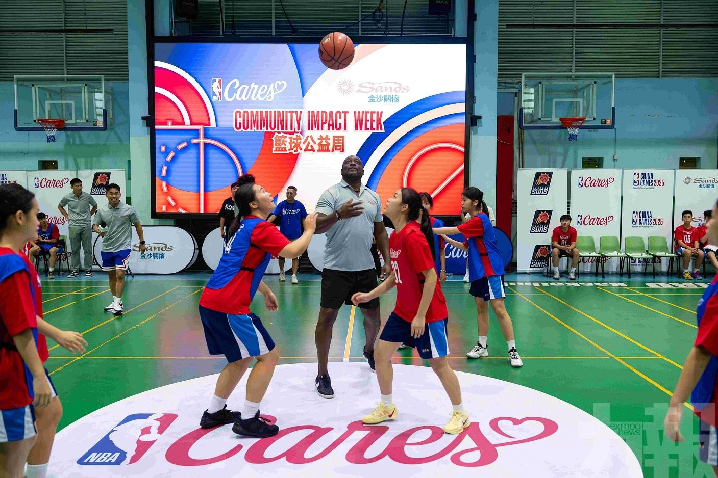 NBA傳奇米治‧列治文走進校園