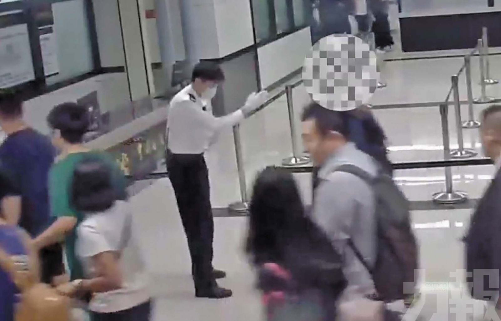 遭識破欲當場吞嚥被制止