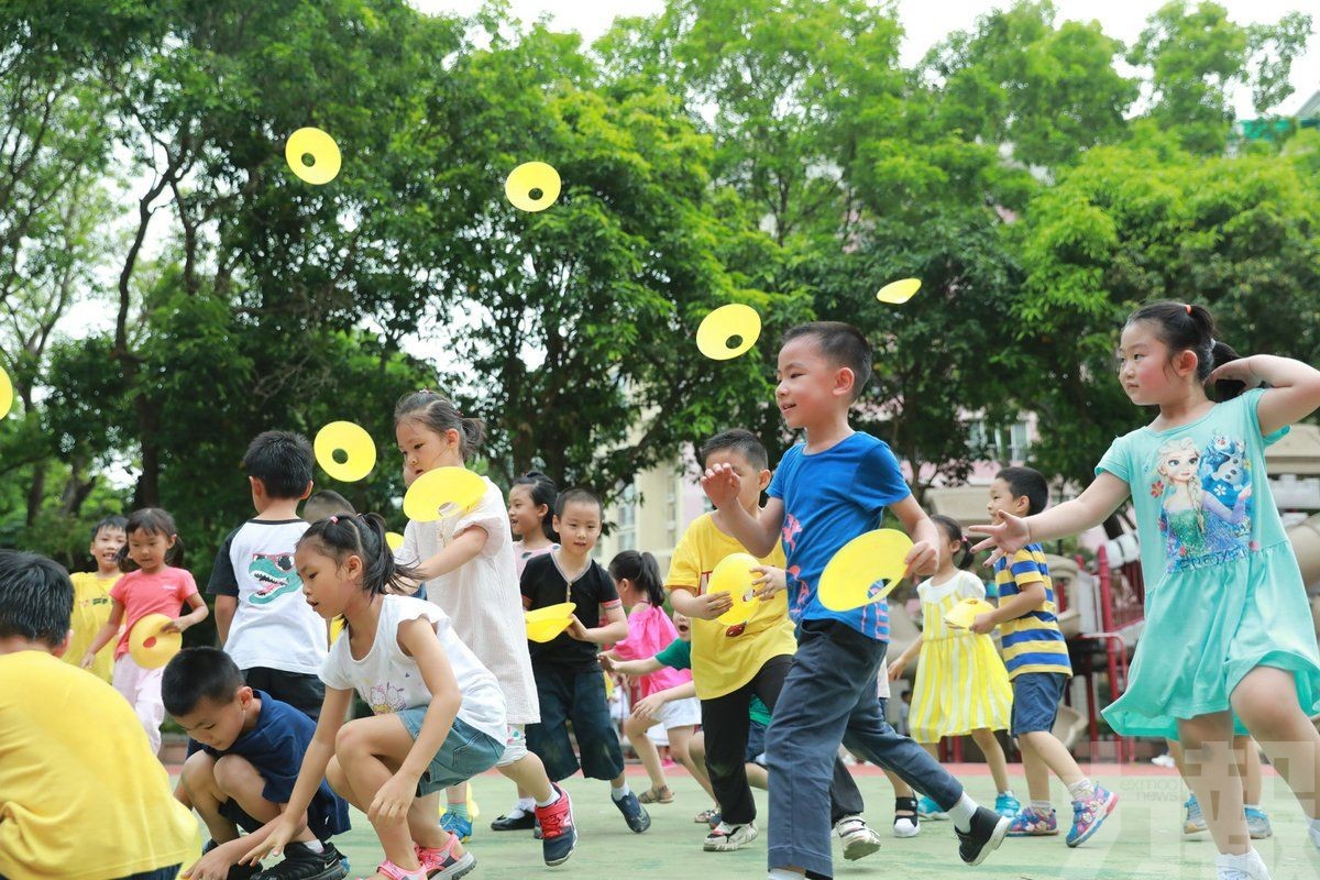 政策紅利與產業吸引力促「生育回暖」 政策紅利與產業吸引力促「生育回暖」
