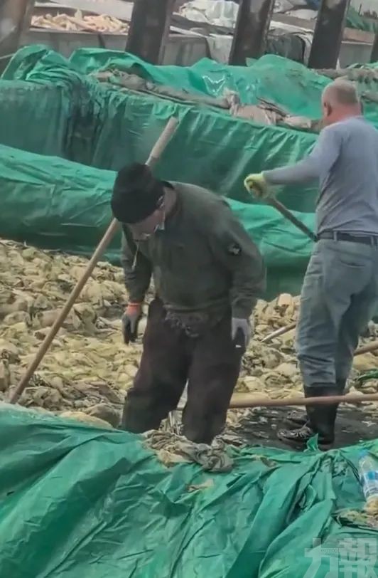 當局深夜查封涉事產品未流入市 當局深夜查封涉事產品未流入市