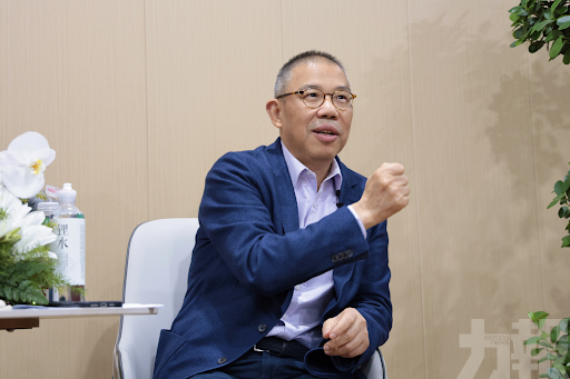 雷軍暴富重返榜單前五