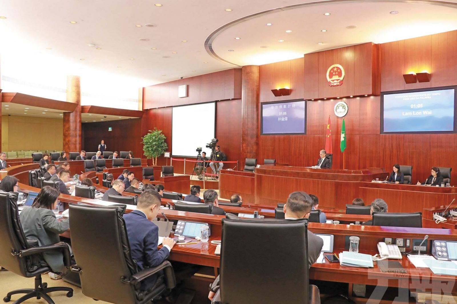 特區財政儲備達6,579億元