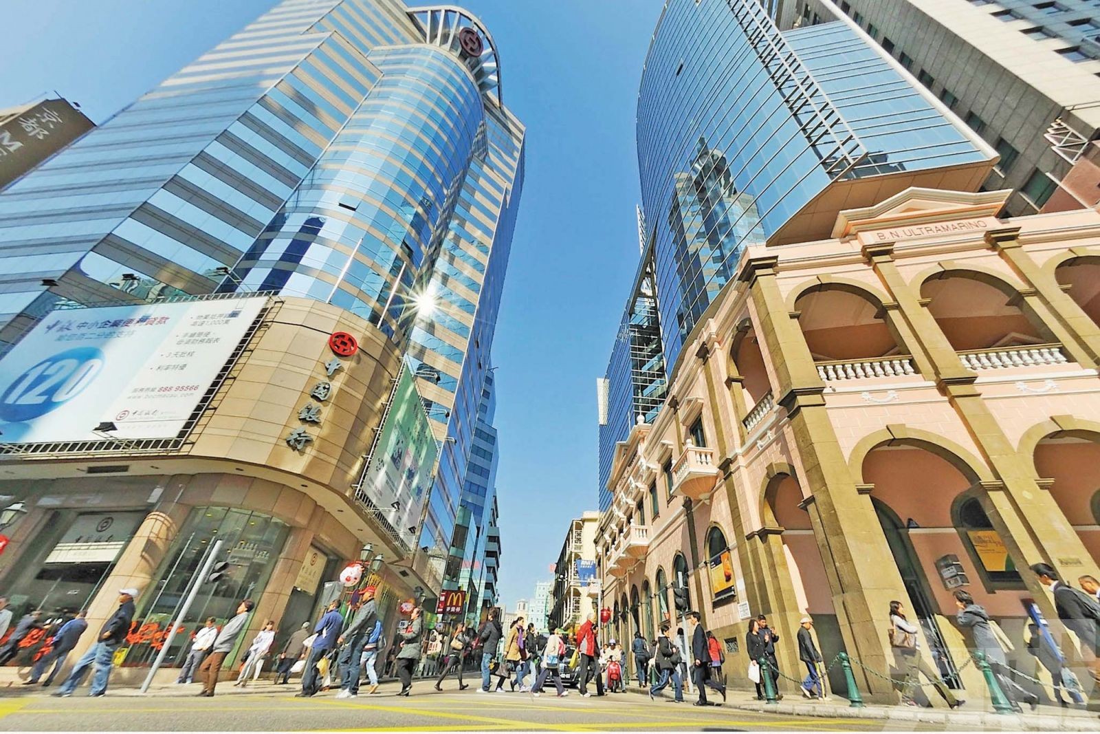 不良貸款比率按月持平5.4%