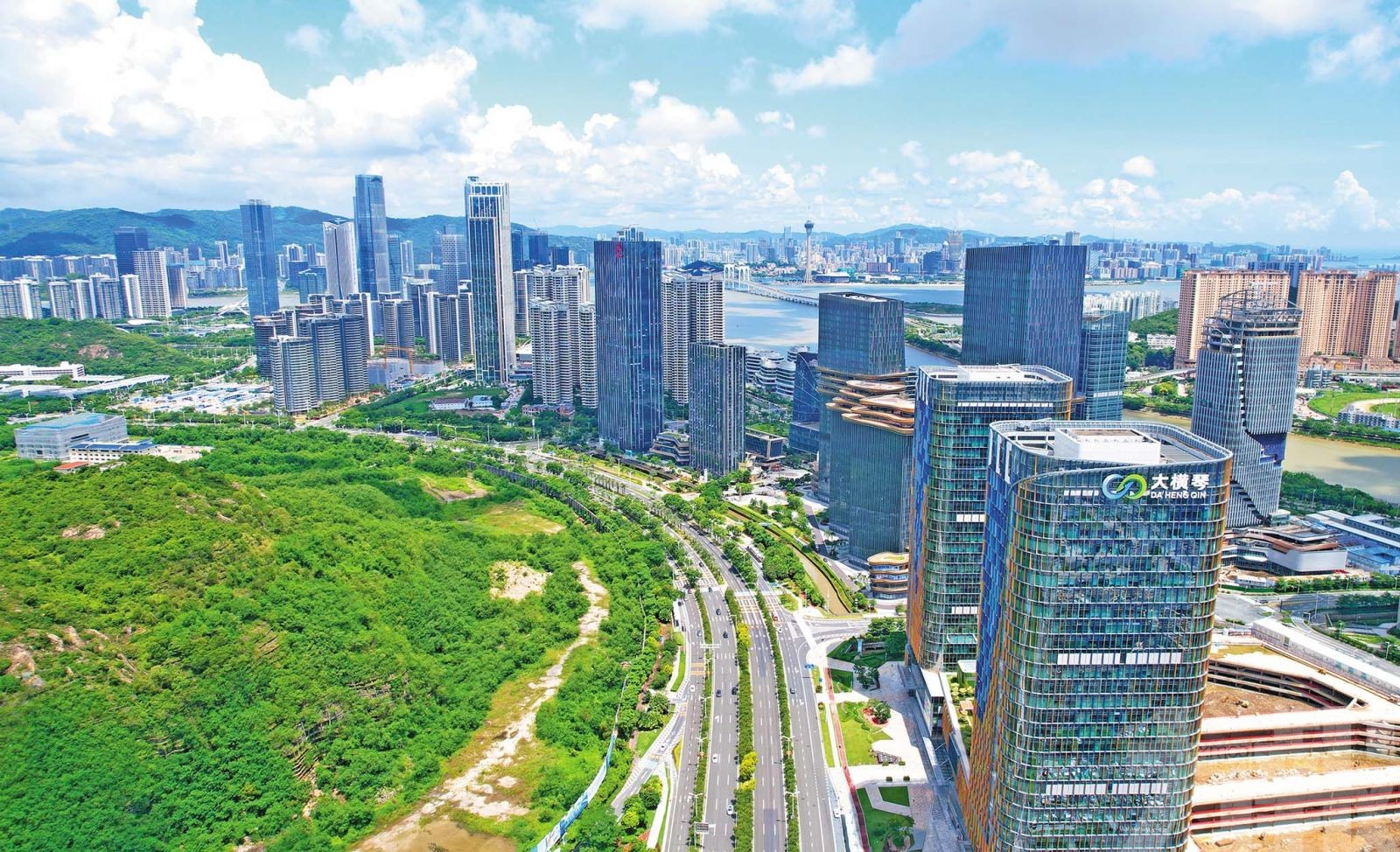 外貿進出口總額同比增長96.4%