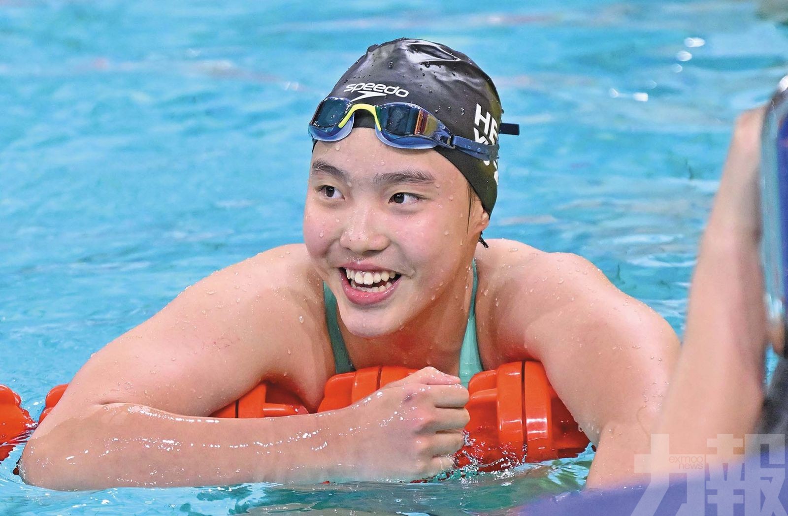 于子迪全運會女子200米混摘金