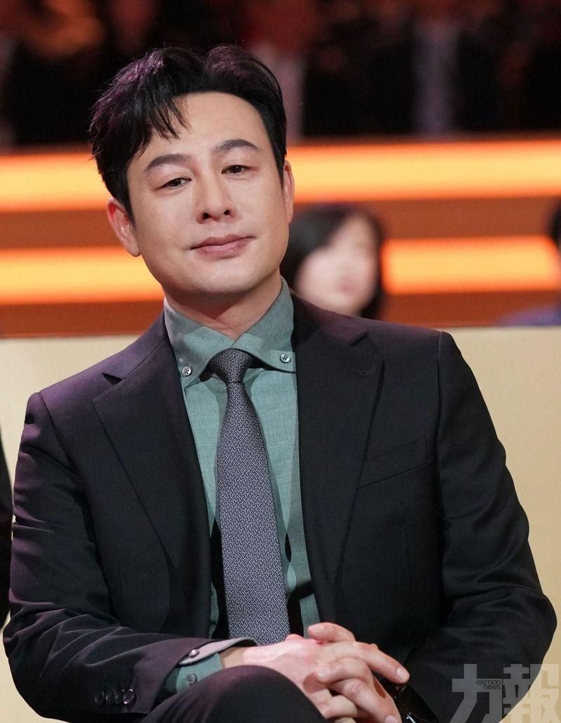 傷者贈錦旗致謝救命恩情