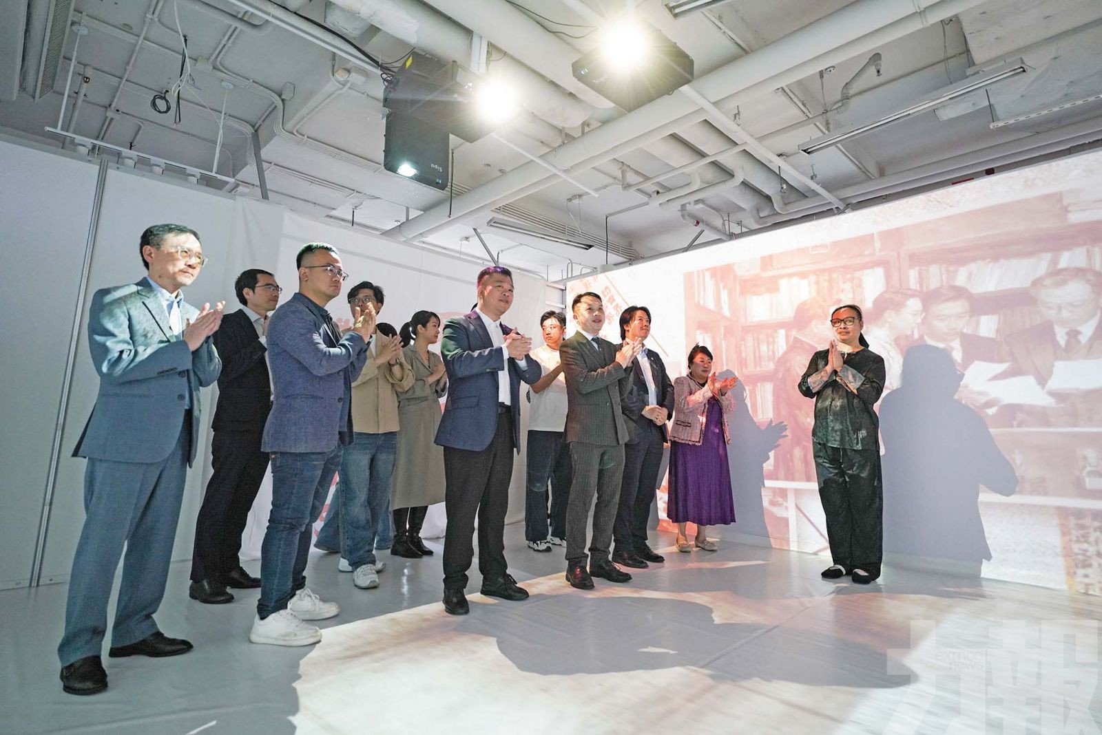 「糧載山河」展至12月中