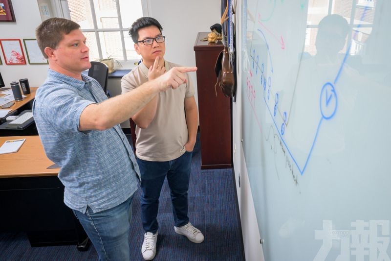 科學家為超高速低能耗晶片鋪路