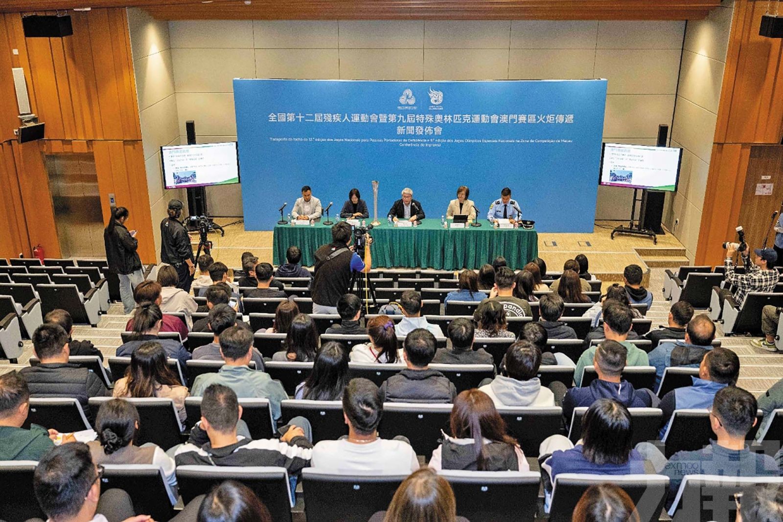 周四晚綵排 11路段臨時交管