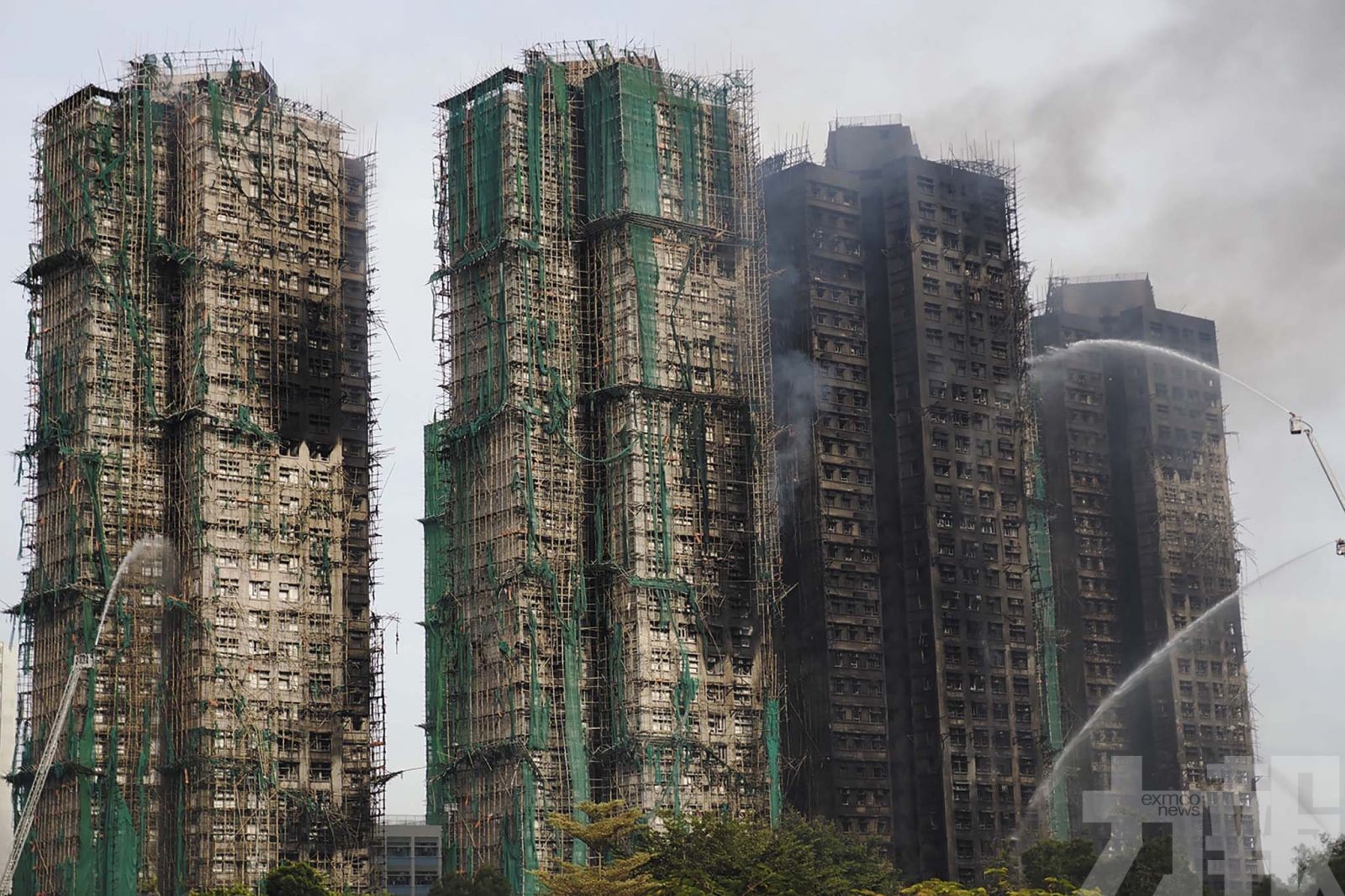 港全城動員 李家超：絕不放棄任何生命