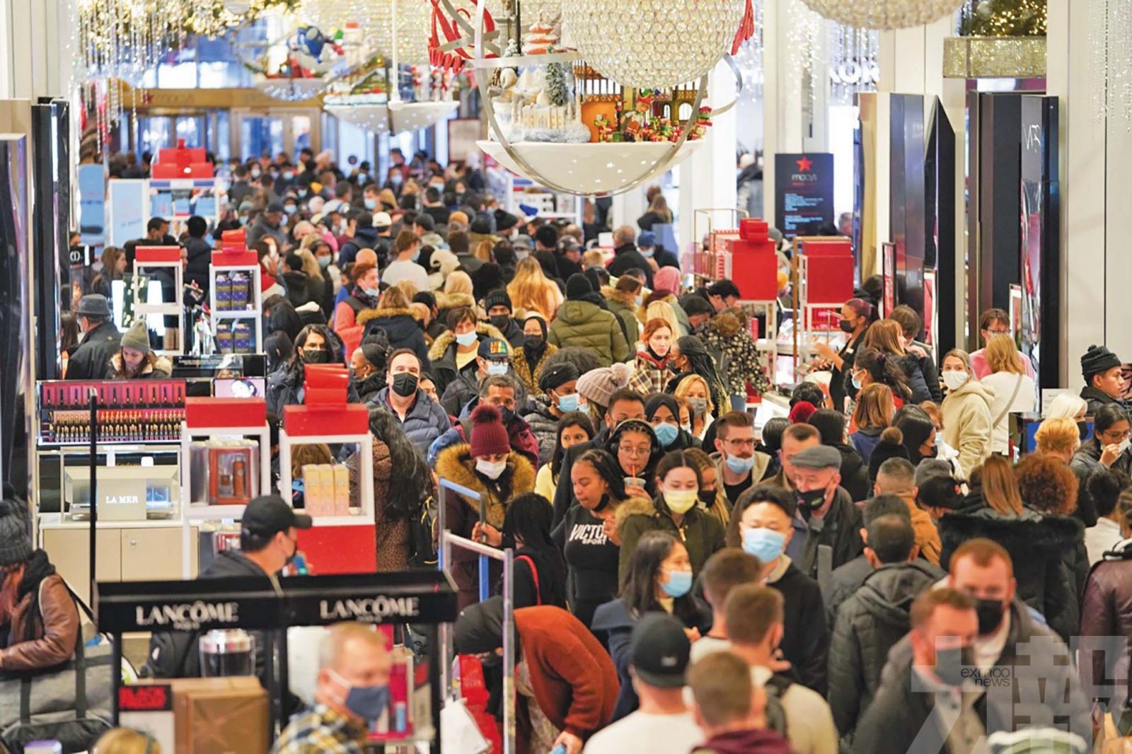 美「黑五」網購創118億美元新高