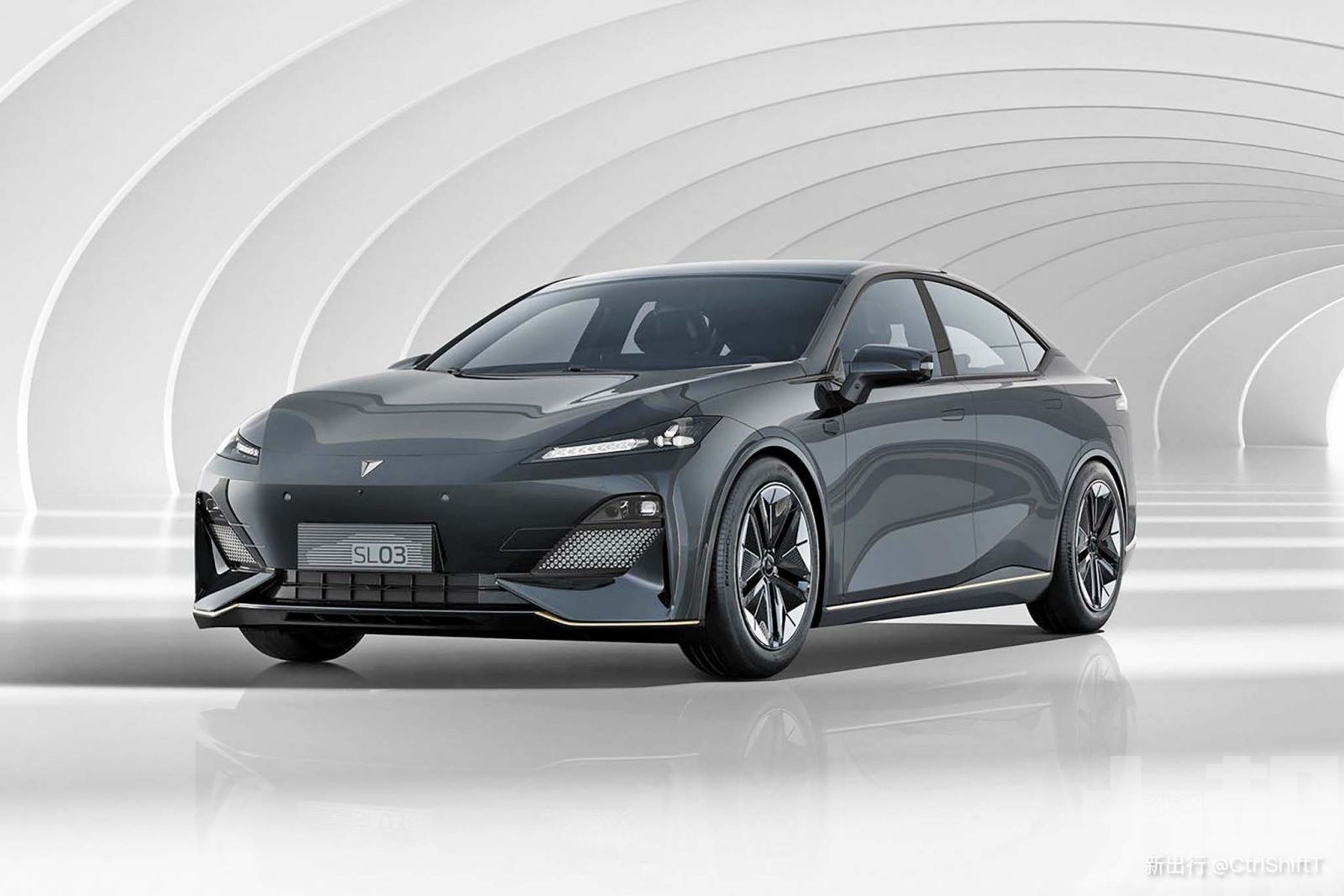 深藍SL03、極狐阿爾法S啟動試點