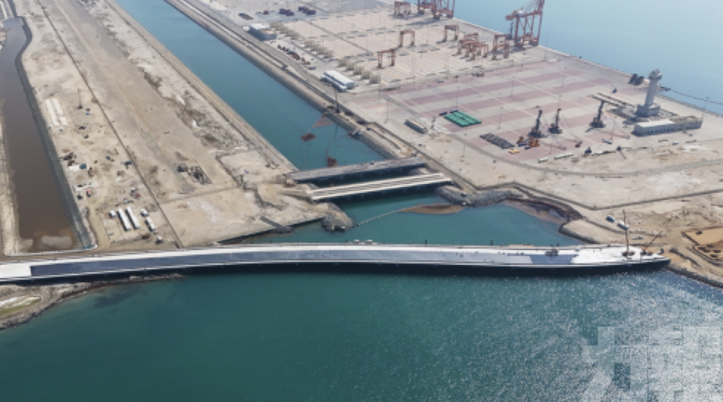 沙特吉贊工業城人工島連接橋主體結構落成