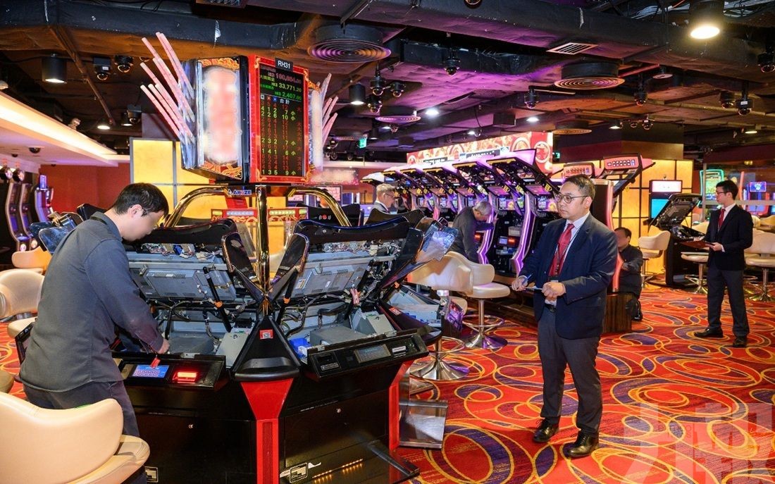 新濠聘管理公司續營運三角子機場